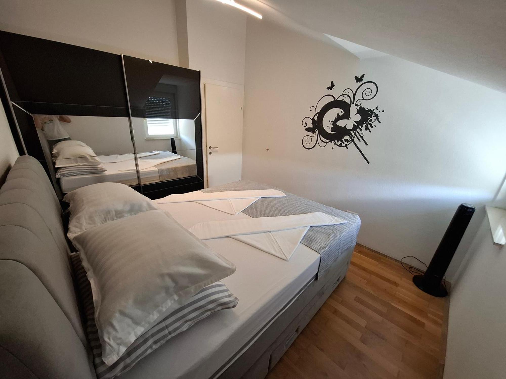 Apartma Tin Kastela